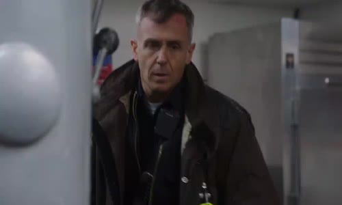 Chicago Fire S06E16 CzDab mp4