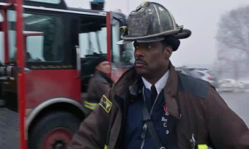 Chicago Fire S06E17 CzDab mp4