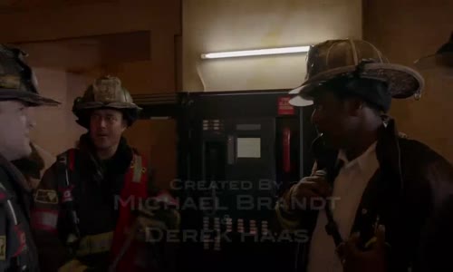 Chicago Fire S07E02 CzDab mp4