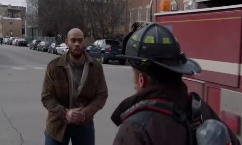 Chicago Fire S09E12 CzDab mp4