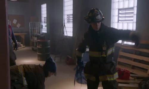Chicago Fire S10E15 CzTit mp4