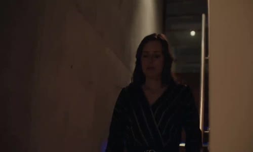 Kin S01E01 CzTit mp4