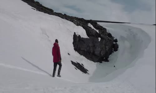 Arctic-Ledové peklo (Mads Mikkelsen,María Thelma Smáradóttir-2018 Drama-Dobrodružný-Bdrip -1080p ) Cz dabing+forced avi