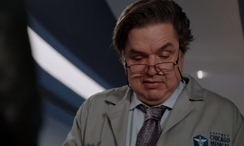 Nemocnice Chicago Med S01E05 CzDab mp4