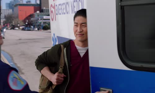 Nemocnice Chicago Med S01E16 CzDab mp4