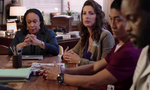Nemocnice Chicago Med S02E04 CzDab mp4