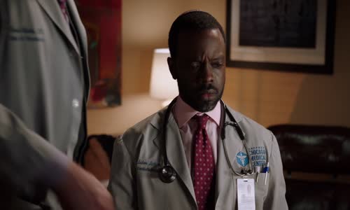 Nemocnice Chicago Med S02E11 CzDab mp4