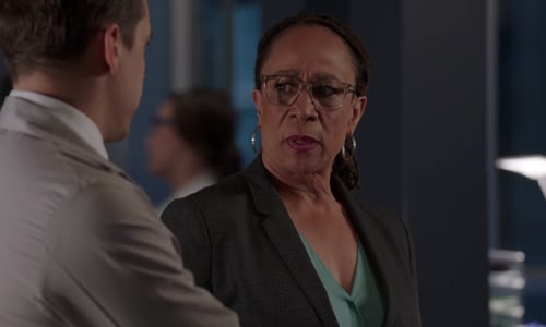 Nemocnice Chicago Med S04E02 CzDab mp4