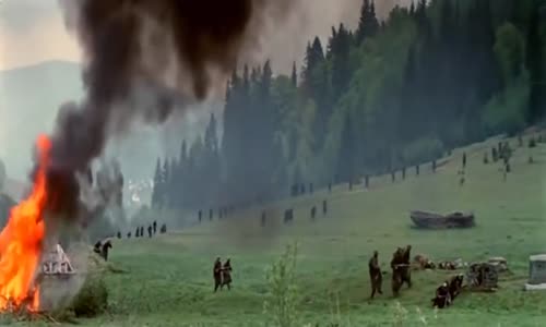 Bitva na Neretvě (1969 CZ titulky, původní 175 minutová verze) avi
