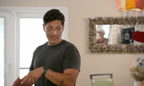 Southern Charm S10E04 Sew Not Invited 720p HEVC x265-MeGusta mkv