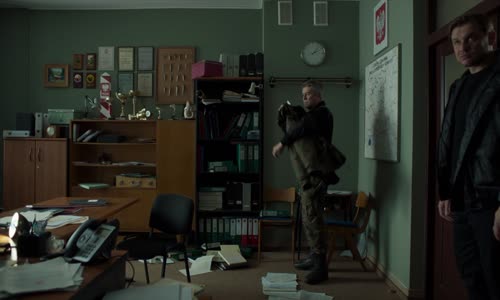The Border (Wataha) S02E06 CzDab mp4