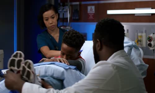 Nemocnice Chicago Med s07e01 mp4