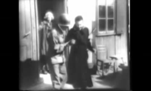 FILMATO DEGLI AMERICANI AL LORO ARRIVO NEI CAMPI NAZISTI-cz dab avi