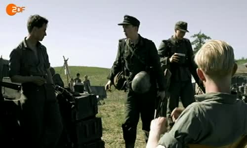Unsere Mütter, Unsere Väter (Naše matky, naši otcové - Válka generací) S01E02 CzTit avi