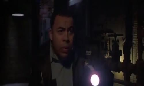 Halloween Zmrtvýchvstání (2002) USA, Horor Thriller -cz mp4
