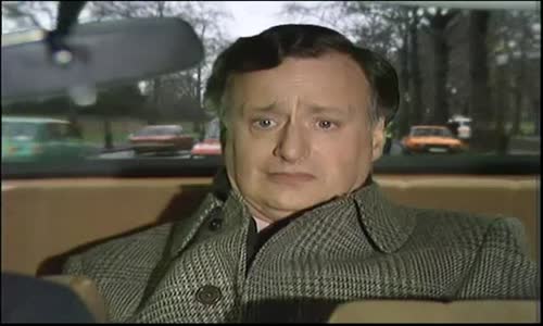 Yes Minister (Jistě pane ministře) S02E01 CzDab mp4