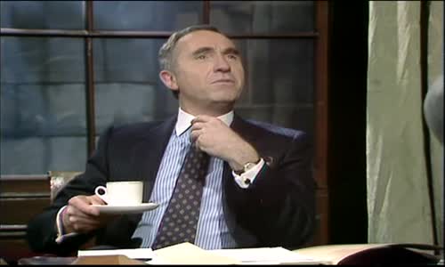 Yes Minister (Jistě pane ministře) S02E07 CzDab avi