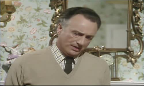 Yes Minister (Jistě pane ministře) S03E01 CzDab avi