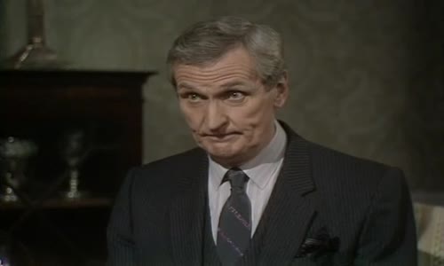 Yes Prime Minister (Jistě pane premiére) S02E07 CzDab mp4