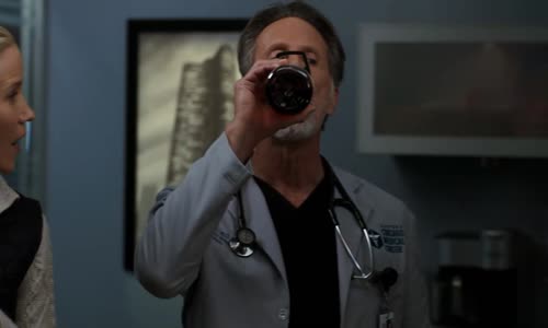 Nemocnice Chicago Med s08e10 mp4