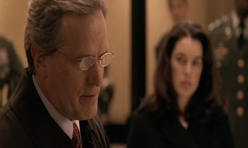 Muz bez stinu 2 (Muz bez tieňa 2006) Cz avi