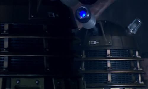 Dr Who-S03x05---Evoluce-Daleků-(2)_X- maN-cz avi