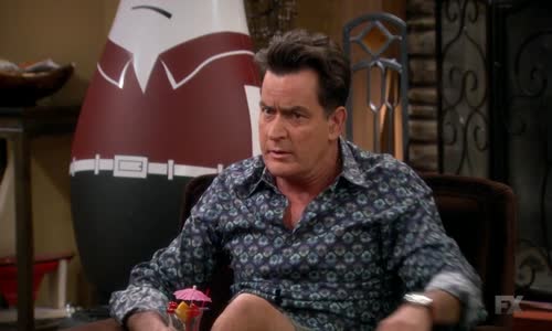 Anger Management 2x48 - Charlie Sets Jordan Up with a Serial Killer mp4
