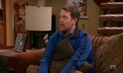 Anger Management 2x56 - Charlie and the Re-Virginized Hooker mp4