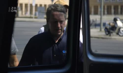 Hon na Hitlera 1x04 Tajný tunel avi