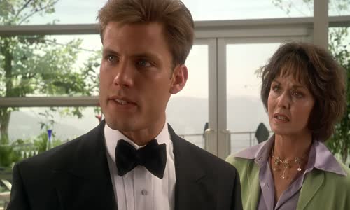 Hvězdná pěchota 1 - (Hrají Casper Van Dien, Dina Meyer,)(1997) CZ dab Leg mkv