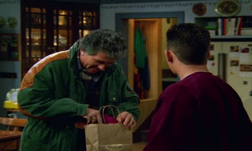 Krok za krokem S05E16 Tajny ctitel 720p mkv