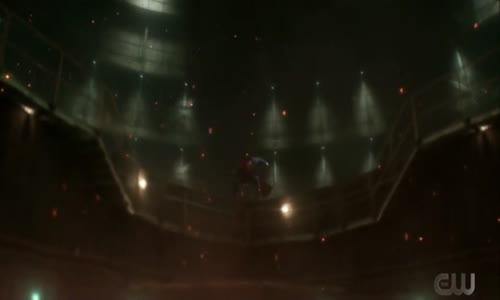 11192306-superman-lois-2021 S1 E1 1080p 2 mp4