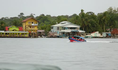 Caribbean Life_S13E06_Ostrovný sen v Bocas del Toro, Panama mp4