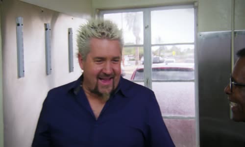 Diners, Drive-Ins, and Dives_S28E08_Medzinárodné chute mp4