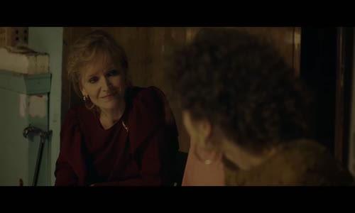 Amnestie (Amnesty) (2019) - (tt9351112) - [CS] WEBDL-1080p h265 EAC3 - 5 1 mkv