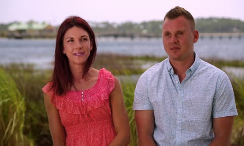 Bear Grylls_ Escape From Hell_S20E12_Ponorenie sa do vody v Panama City Beach na Floride mp4