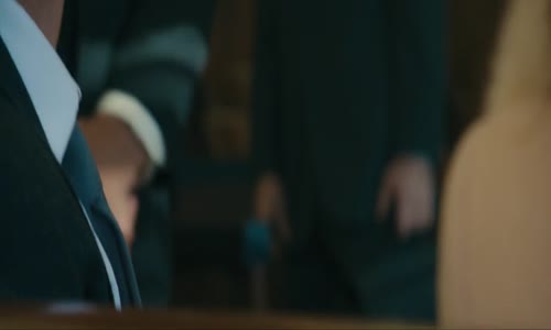 Bankrot (The Crash) (2017) CZ dab (1280x534) (1 24 36h) mkv