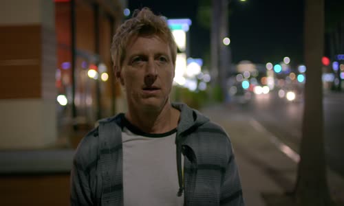 Cobra Kai S01E04 Cobra Kai neumírá HD 1080p DD+ 5 1 cz mkv