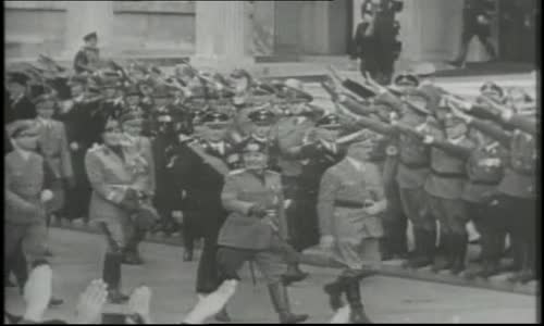 Diktátoři - Adolf Hitler - dokument Cz Dab - avi