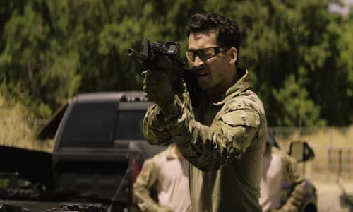 Tým SEAL S01E02 Jiný život HD 720p cz mkv