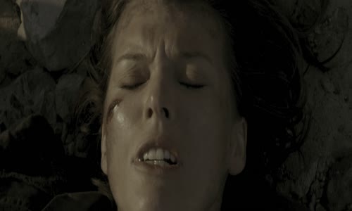 Resident Evil 6 Poslední kapitola (2016) 4K x265 AC3 5 1 CZ mkv