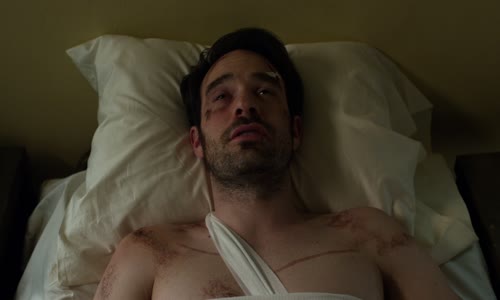 Daredevil S03E01 CZ WebRip 1080p 10b HEVC C4U_Zmrtvýchvstání mkv