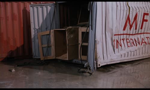 Scary Movie 4 mkv