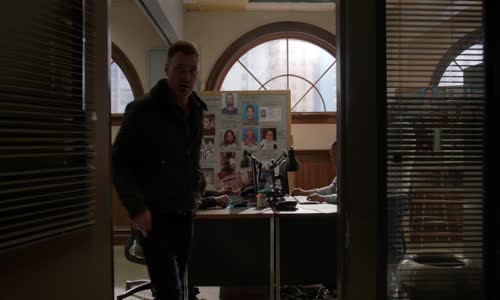 The Neighborhood S07E12 Welcome to Getting Lucky 720p AMZN WEB-DL DDP5 1 H 264-FLUX mkv
