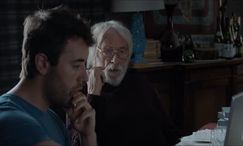 Un Profil Pour Deux 2017 FRENCH 1080p BluRay DTS x264 UPPD CZ sub mkv