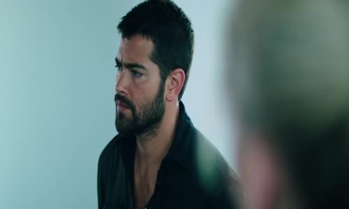 Escape Plan 2 Hades 2018 BDRip x264 CZ avi
