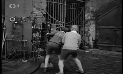 Záhada hlavolamu (5 ) (ČSSR, 1969, čb) mp4