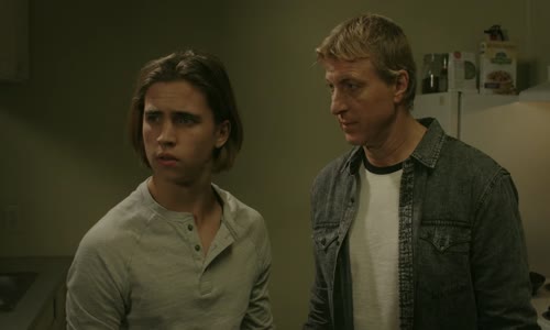 Cobra Kai S02E10 - Žádné slitování (2019) akční komedie rodinný sportovní czdab mkv