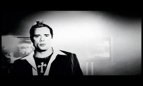 Skillet - Looking For Angels vob