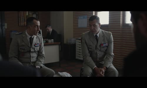Za Francii WEB-DL CZ FR 2022 1080p mkv
